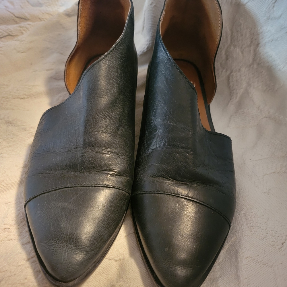 Women's Black Leather Shoes